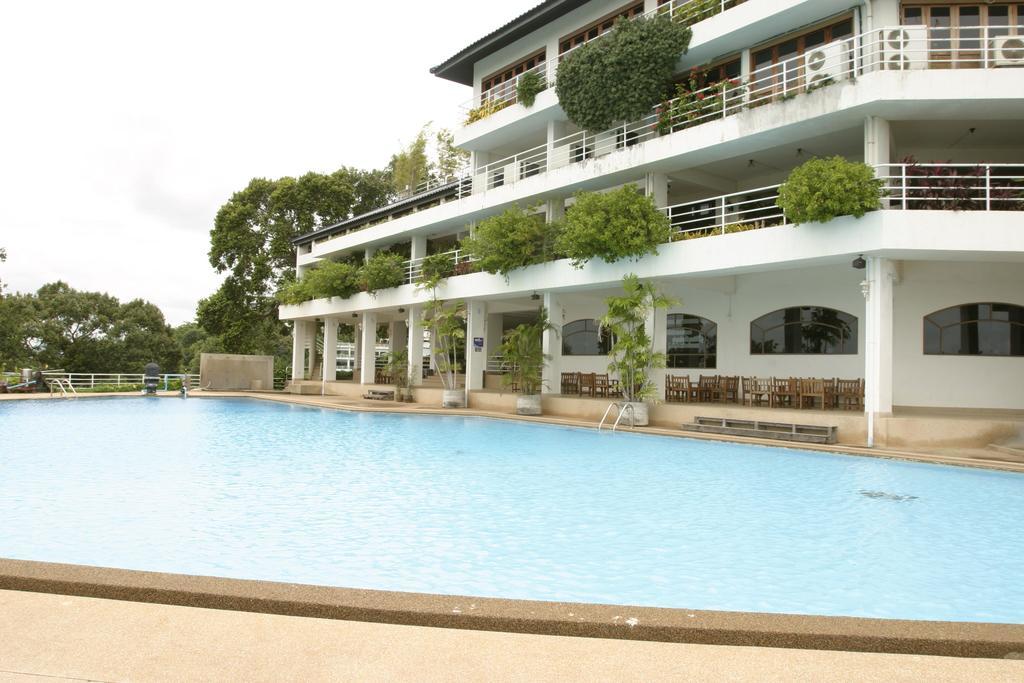 Hinsuay Namsai Resort Rayong Extérieur photo