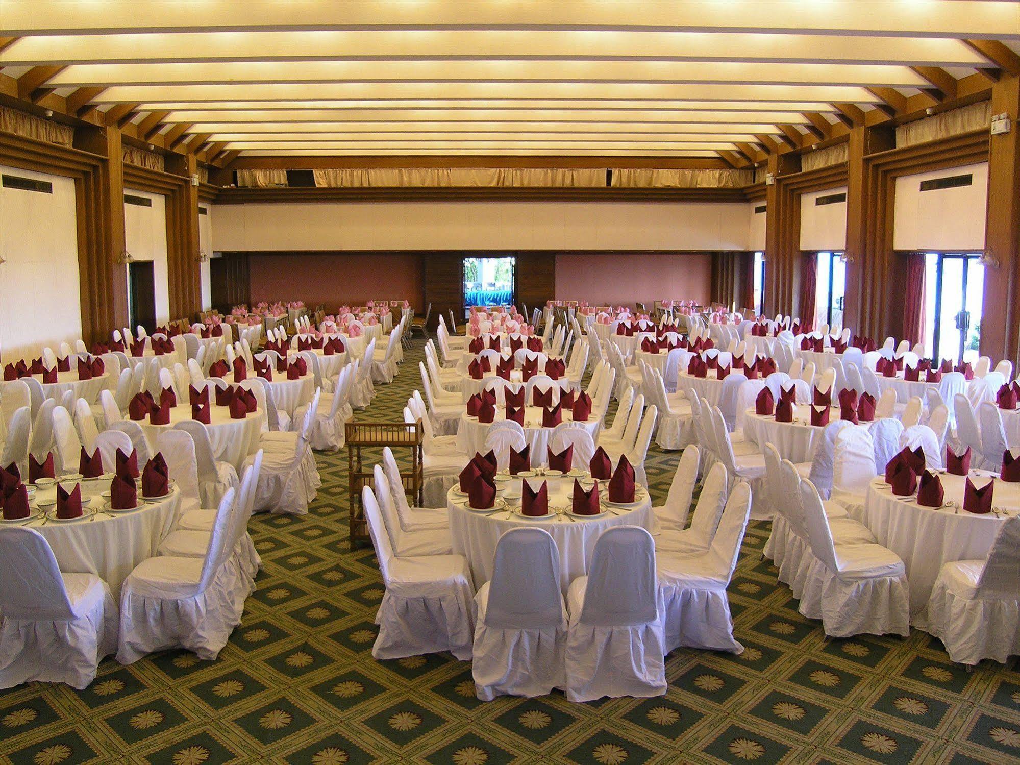 Hinsuay Namsai Resort Rayong Extérieur photo
